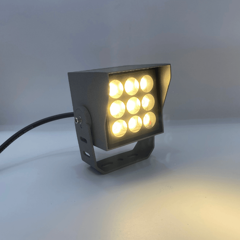 Reflector Cuadrado 9W 3000K Blanco Cálido, Exteiror - Wattko